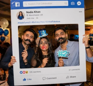 Social Media Frames